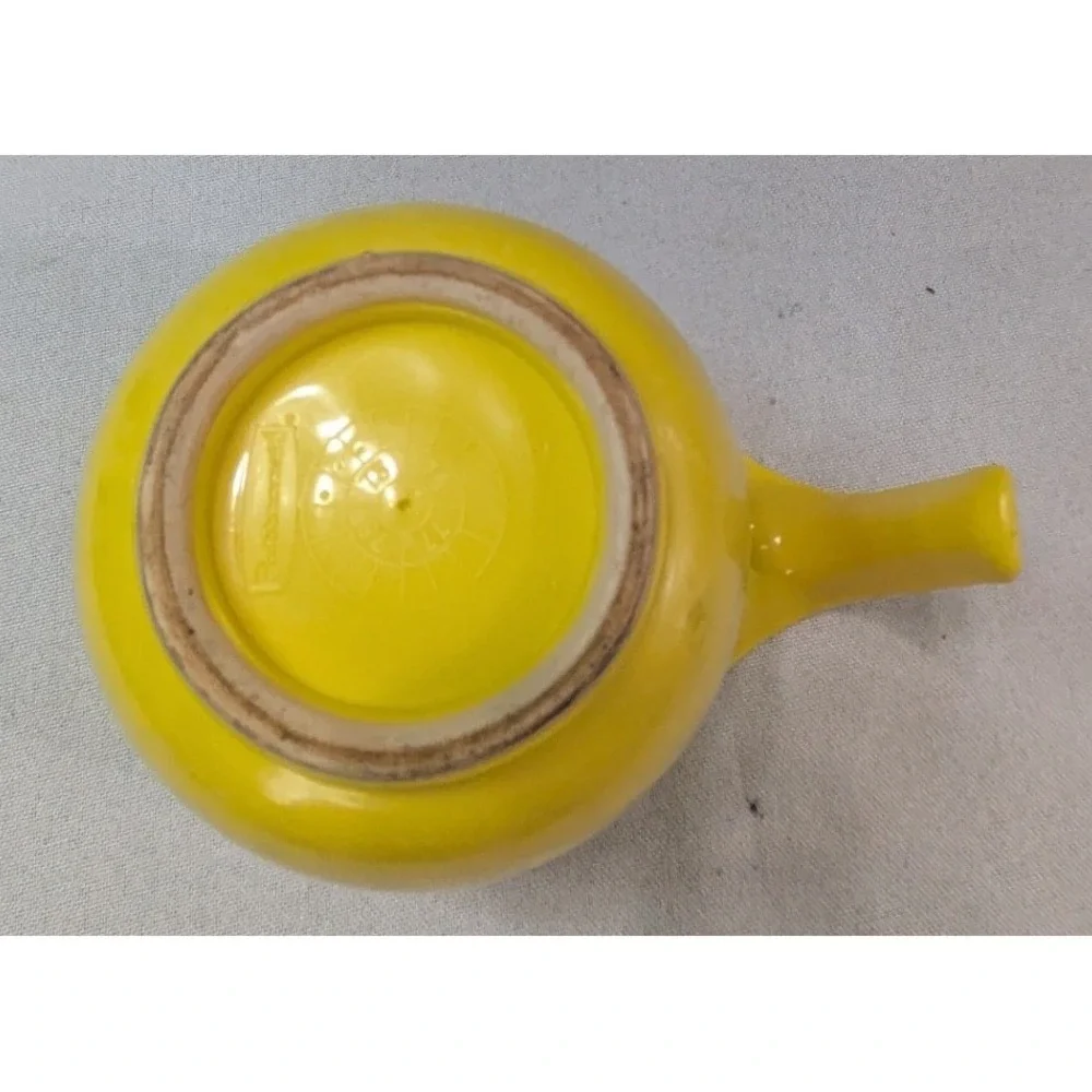 Rubbermaid Batter Bowl Vintage Yellow Melamine Plastic Pour Spout Open Handle